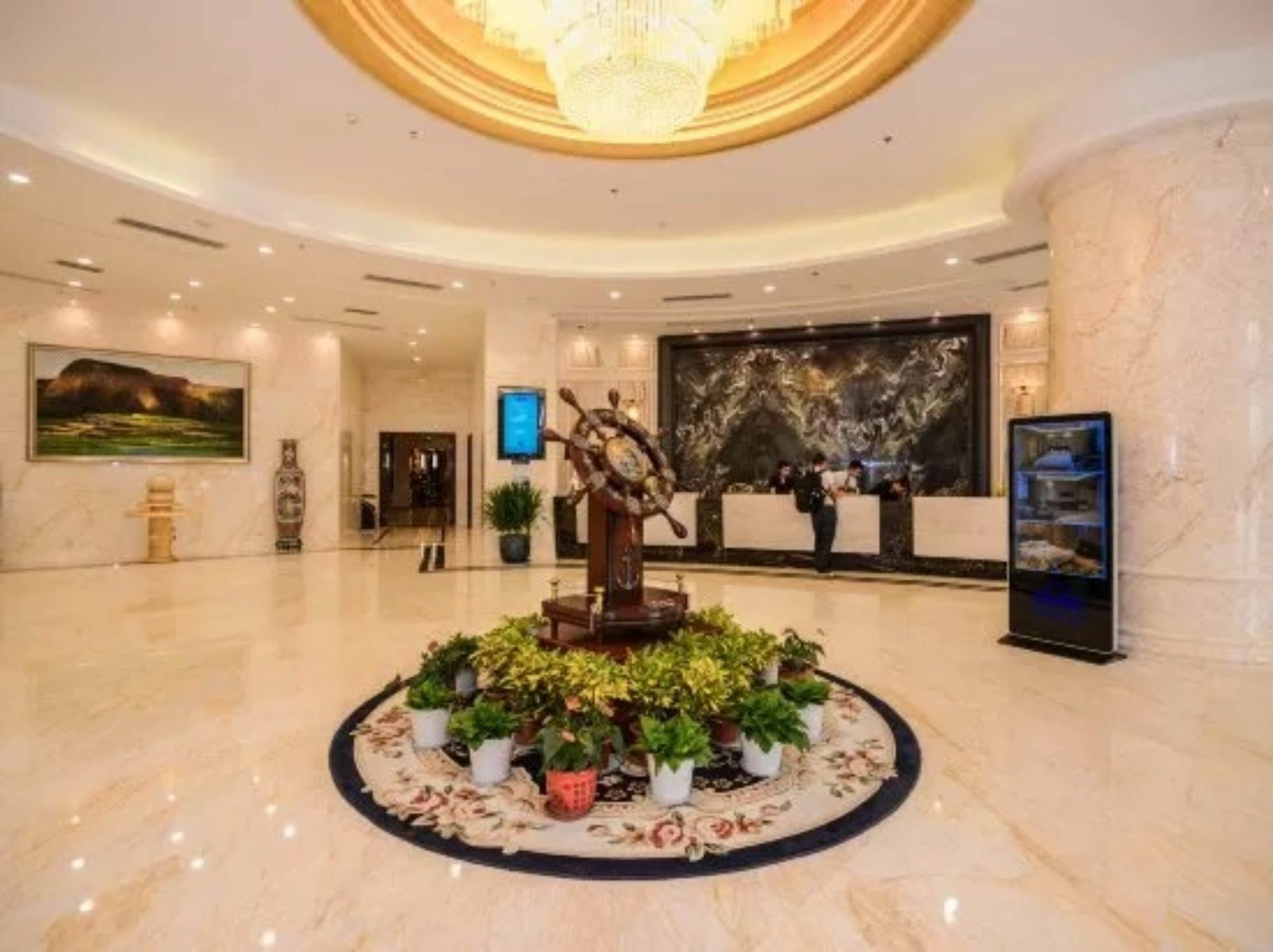Days Hotel & Suites Shishi Цюаньчжоу Экстерьер фото